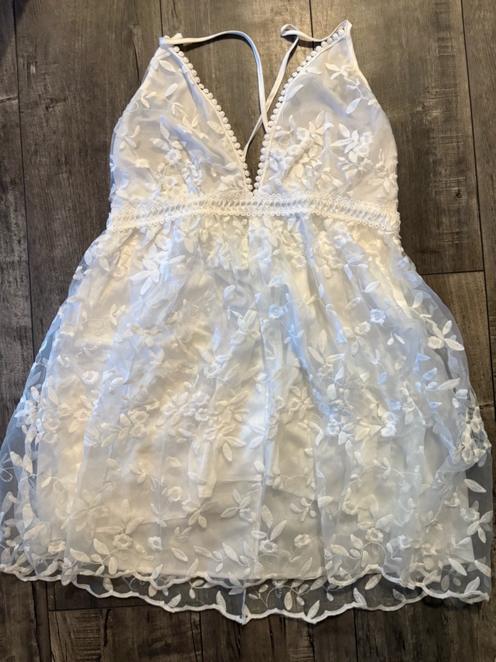 SHEIN White Floral Embroidered Backless Halter Mini Dress. 2Available